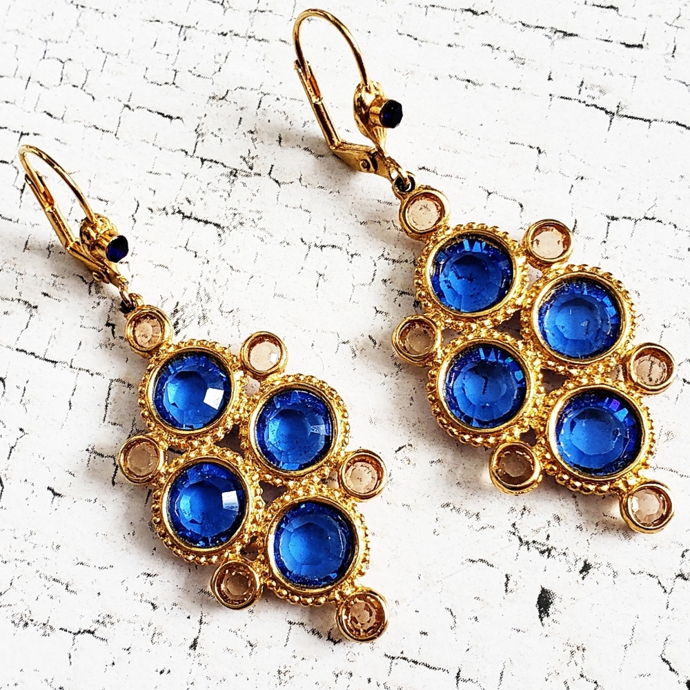 💙Sorrelli Beautiful Blue Chandelier Earrings. - Picture 4 of 8